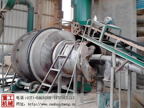 小型三回程烘干機(jī)現(xiàn)場(chǎng) 小型三回程烘干機(jī)現(xiàn)場(chǎng)