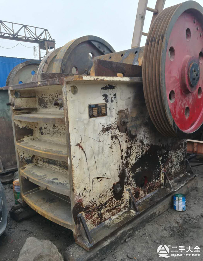 二手69顎式破碎機(jī) 二手69顎式破碎機(jī)