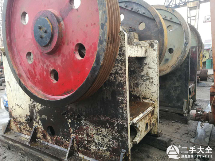 低價(jià)69顎式破碎機(jī) 低價(jià)69顎式破碎機(jī)