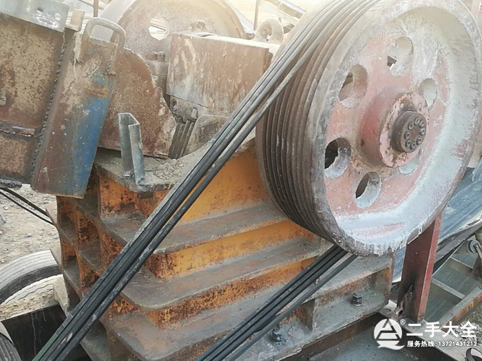 二手350×750顎式破碎機(jī) 二手350×750顎式破碎機(jī)