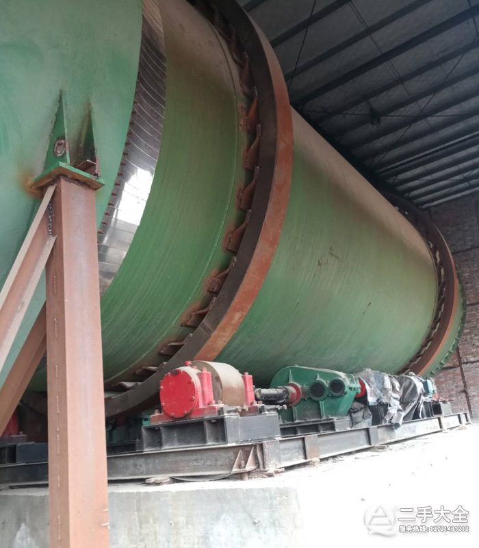 3.8×10米烘干機(jī) 3.8×10米烘干機(jī)