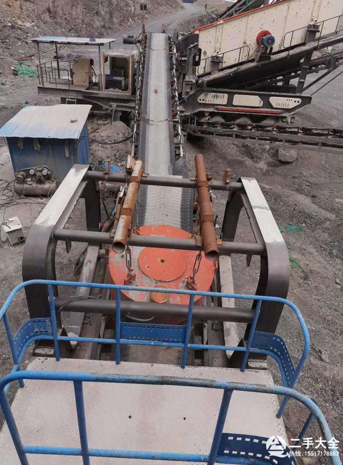 移動式破碎設(shè)備 移動式破碎設(shè)備