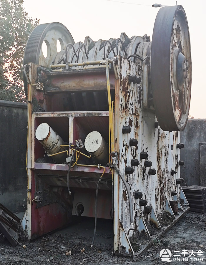 大型顎式破碎機 大型顎式破碎機
