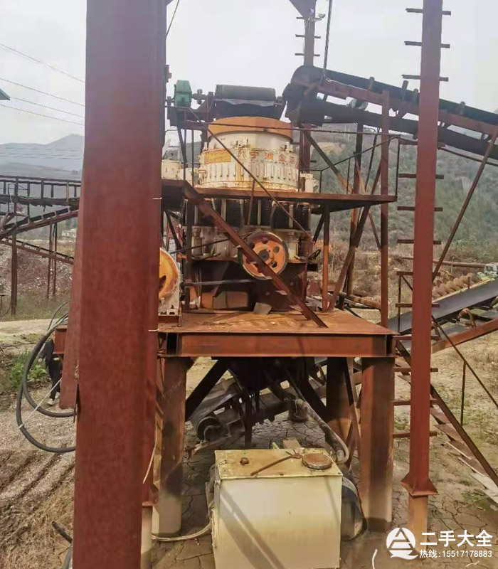 1400圓錐破碎機(jī) 1400圓錐破碎機(jī)