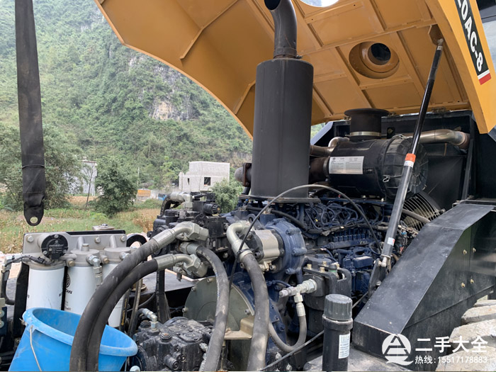 壓路機轉(zhuǎn)讓 壓路機轉(zhuǎn)讓