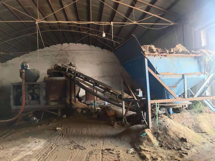 進料及熱源系統(tǒng) 進料及熱源系統(tǒng)