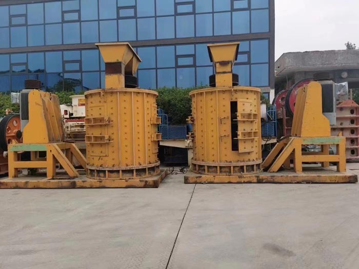 立軸破碎機(jī) 立軸破碎機(jī)