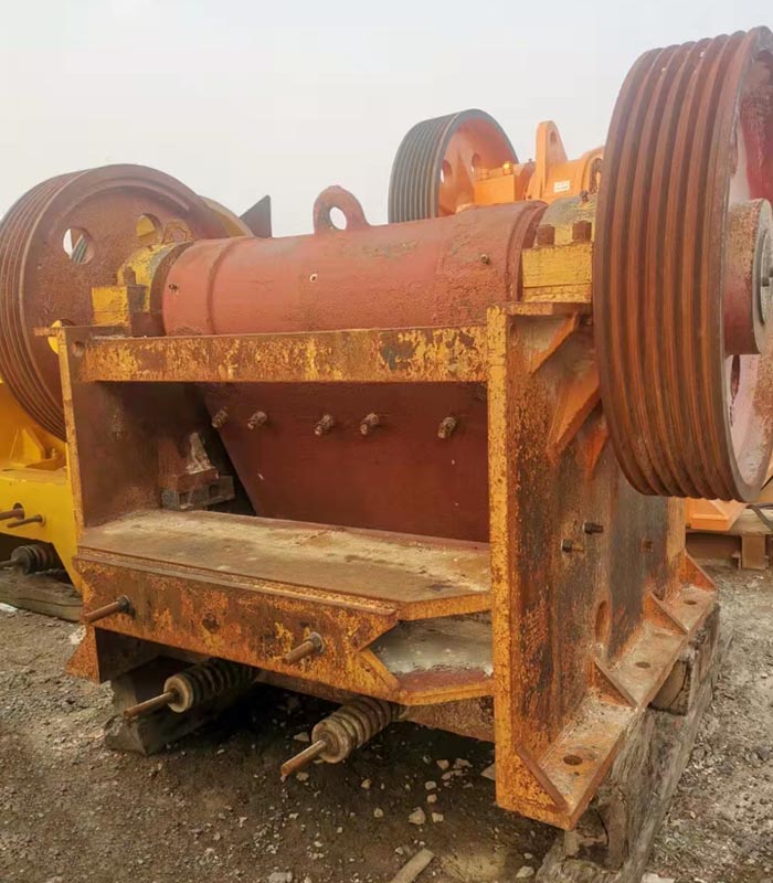 二手顎式破碎機(jī) 二手顎式破碎機(jī)