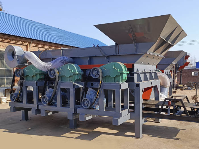 �༉(j��)(li��n)��(d��ng)�L�S�Y