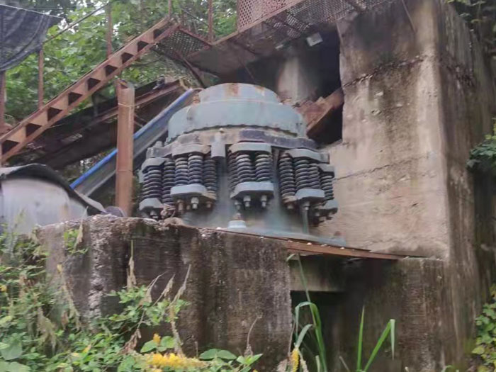 二手彈簧圓錐破碎機(jī) 二手彈簧圓錐破碎機(jī)