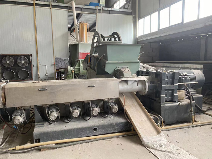 無紡布填充料設(shè)備 無紡布填充料設(shè)備